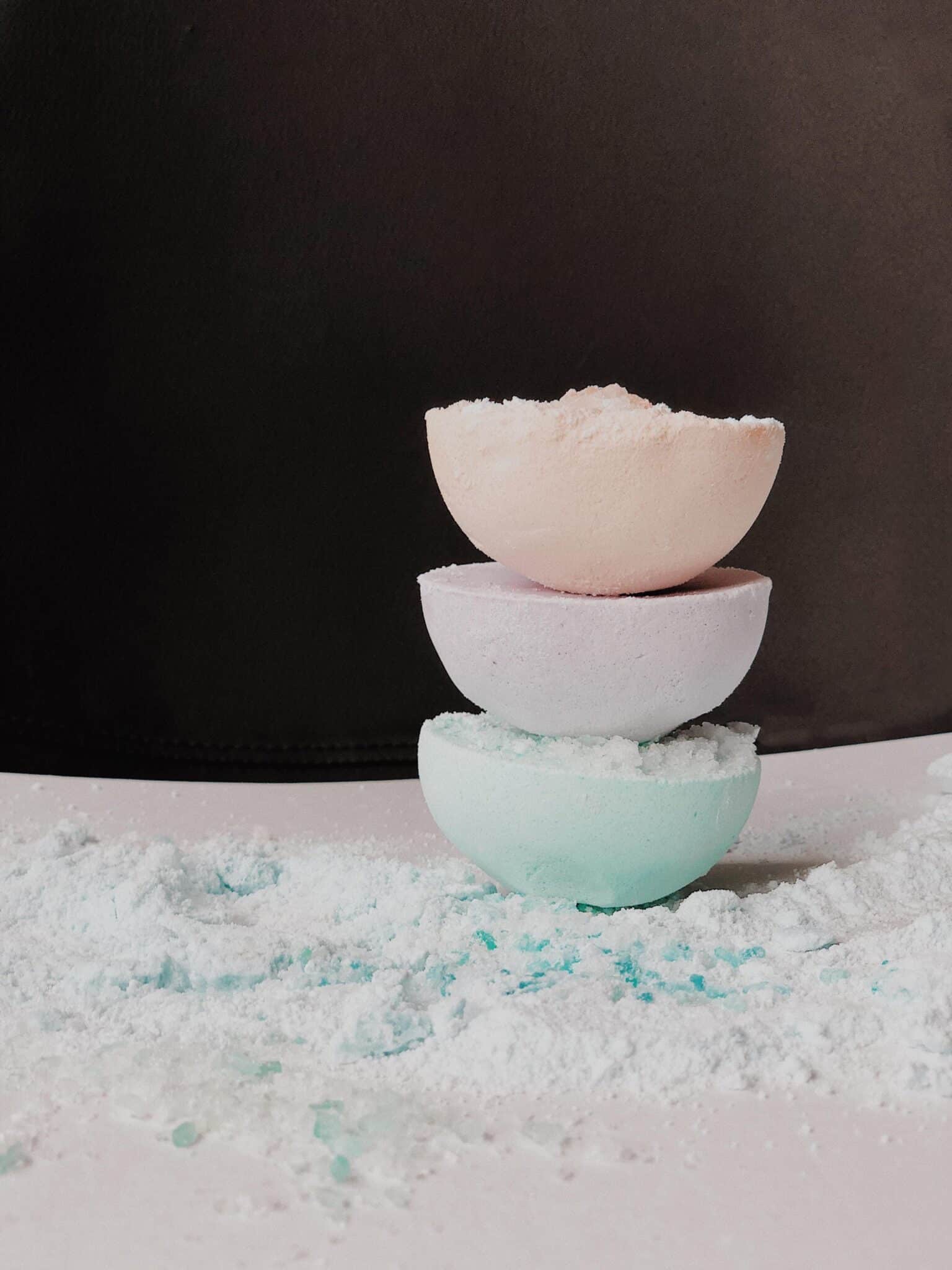 5 Best CBD Bath Bombs for 2022: Reviews and Guide