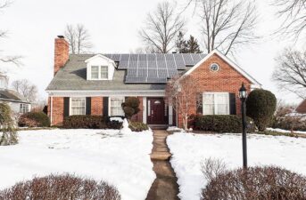 How To Talk To Your Family About Renewable Energy: 9 Common Arguments Against Solar