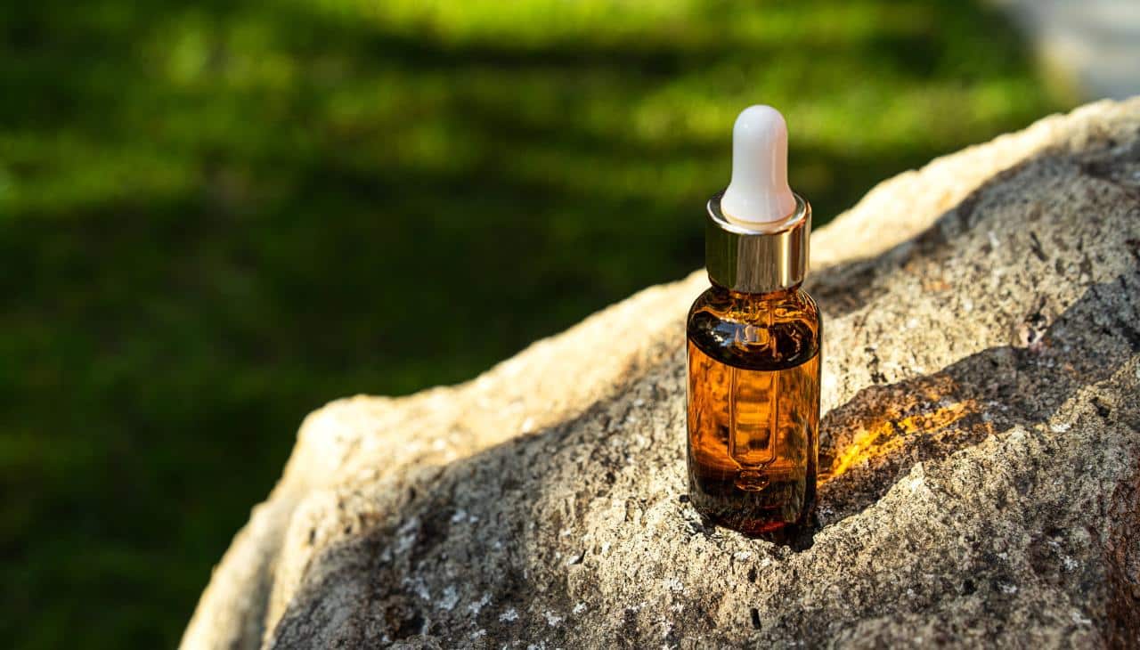 7 Best CBD Oils with NO THC of 2022 - EcoWatch