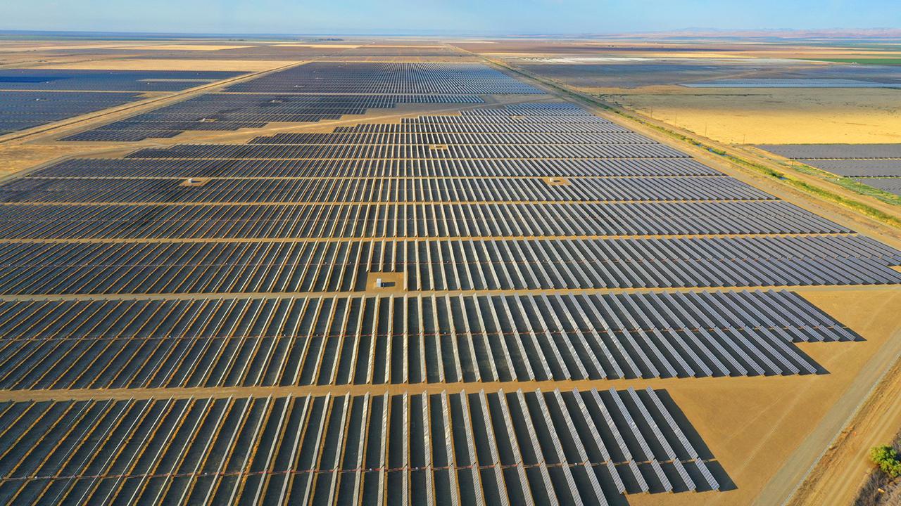 Biden Administration Approves Two New Solar Farms in California Desert -  EcoWatch