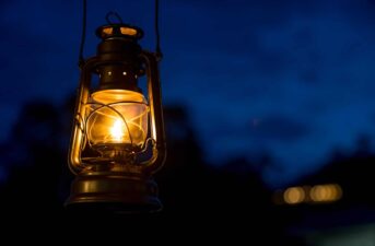 Best Outdoor Solar Lanterns (2024 Buyers Guide)