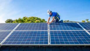 U.S. Low-Income Solar Programs & Incentives (2022)