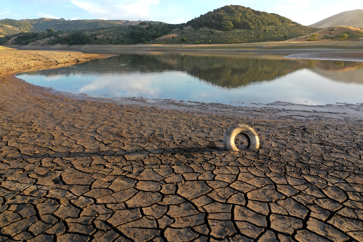 Severe drought conditions at Nicasio Reservoir, California