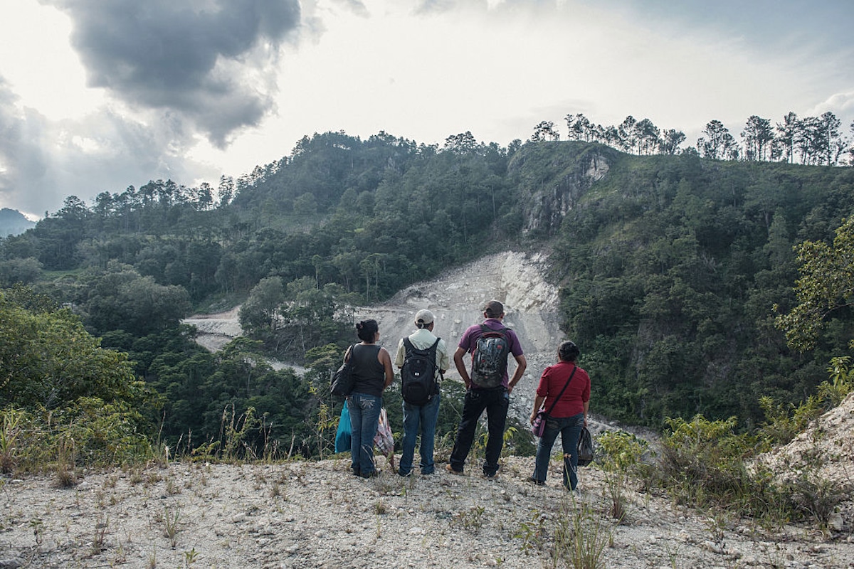 Open-pit mining in Honduras