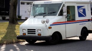 16 States, Environmental Groups Sue U.S. Postal Service Over Climate-Polluting Mail Trucks