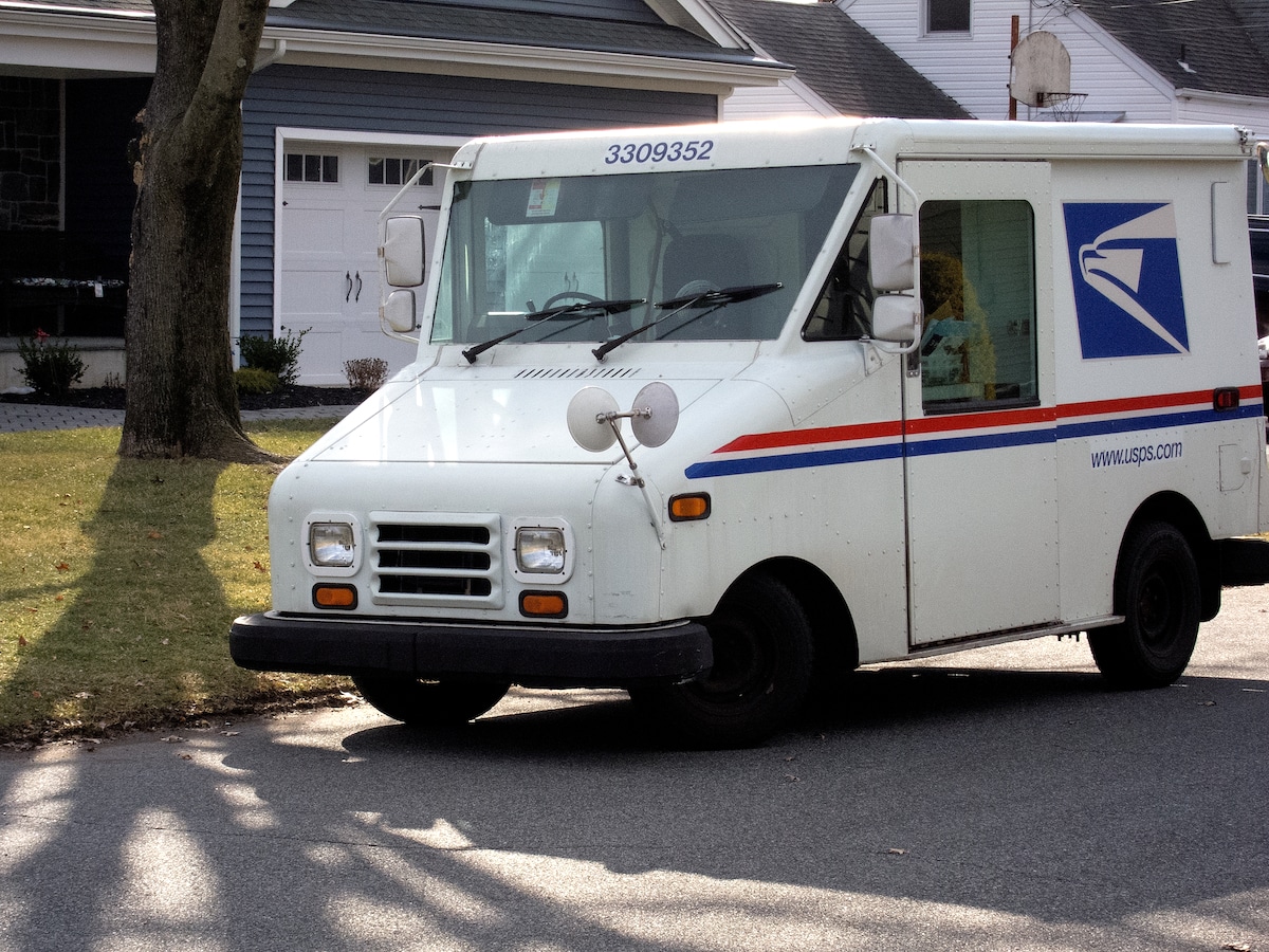 A U.S. Post Office truck
