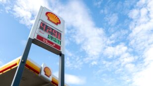 Shell Sees Record Profits as Energy Prices Soar