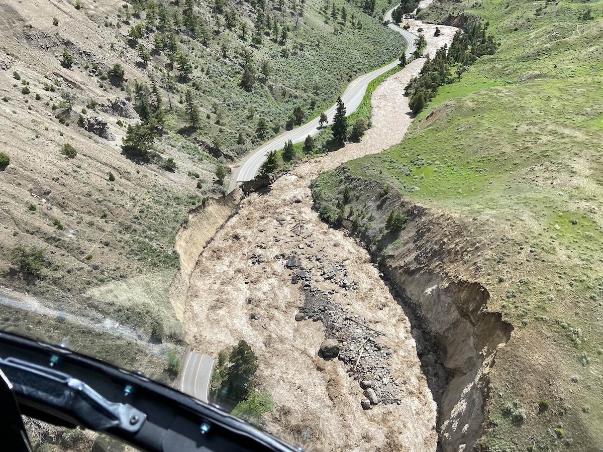 Extreme Flooding ‘Dramatically Changes’ Yellowstone National Park