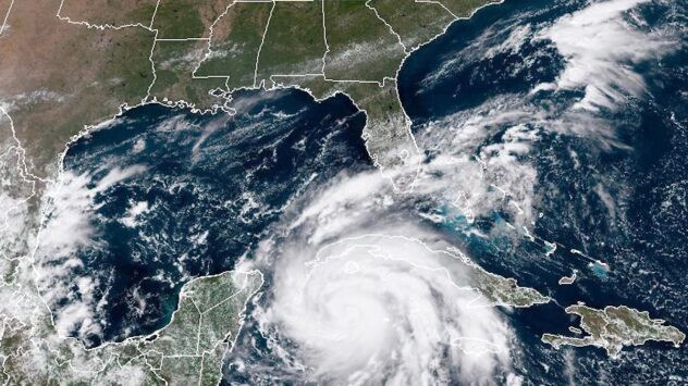 Hurricane Ian Hits Cuba, on Track to Deluge Tampa Bay