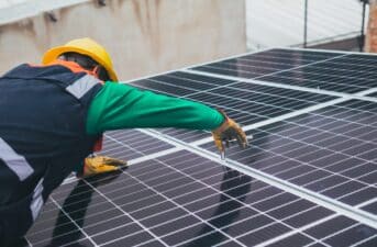 Top 7 Best 400-Watt Solar Panels in 2024 (Cost, Specs & More)