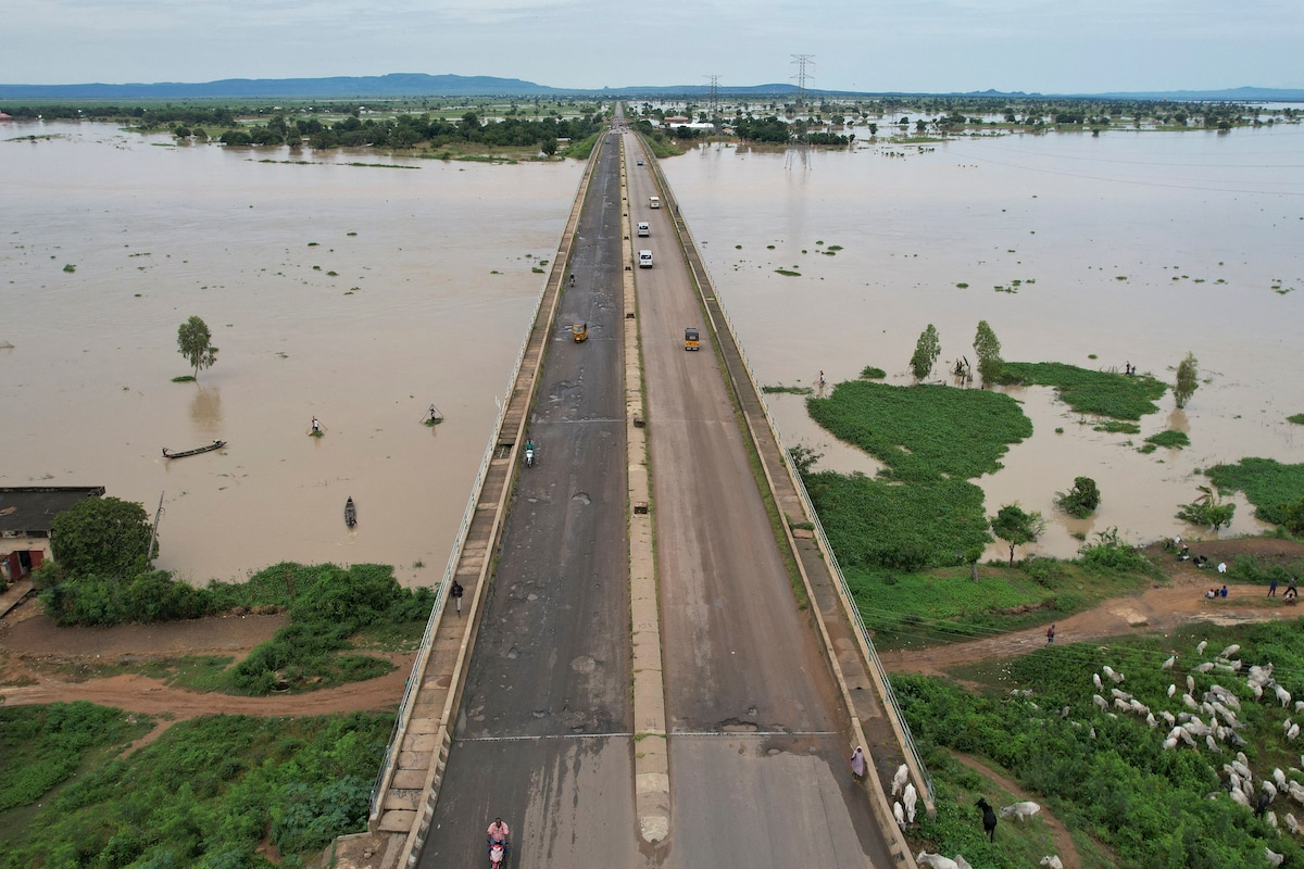 Flooding in Nigeria around the Numan bridge