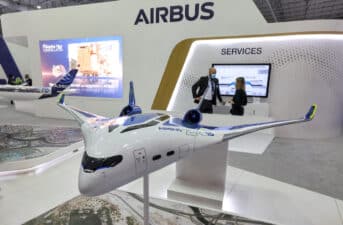 Airbus CEO Says Zero-Carbon Flights Could be Delayed by Lack of Hydrogen Supply