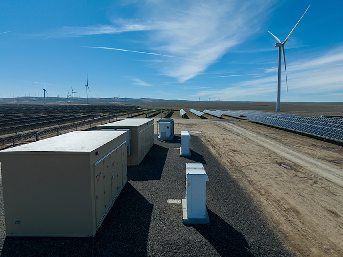 The Wheatridge Renewable Energy Facility uses a combination of wind, solar and battery storage technology