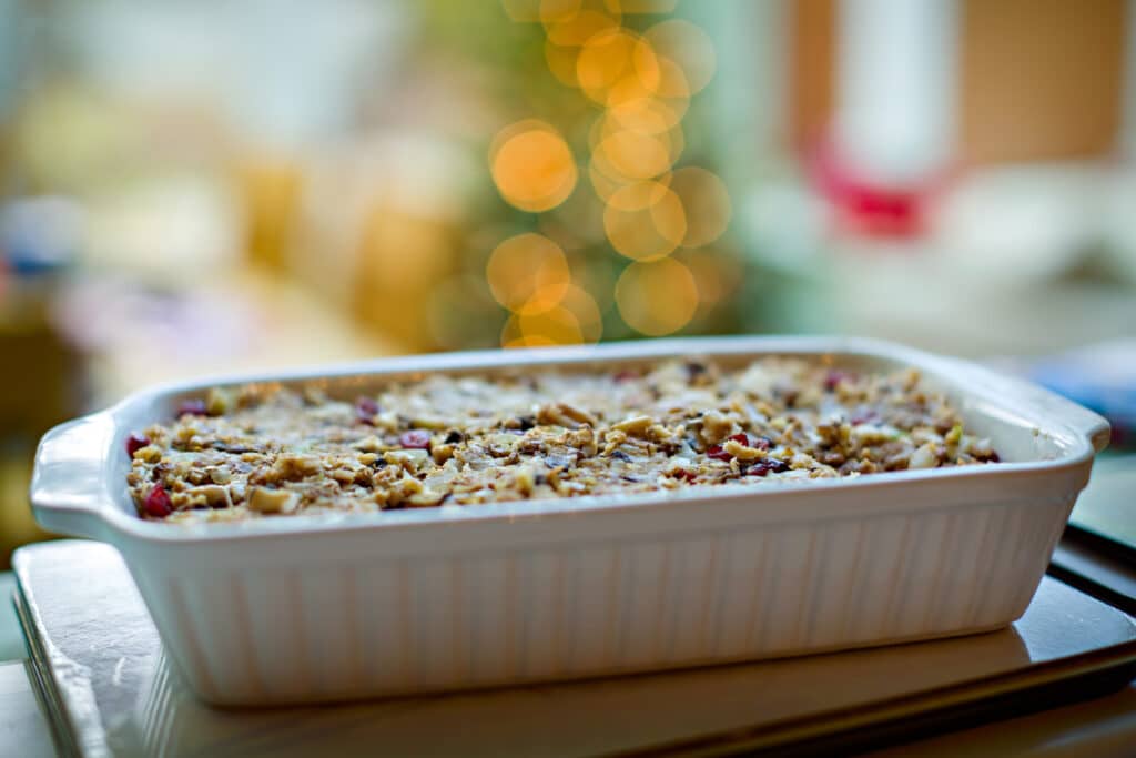 How to Host a Sustainable Holiday Party