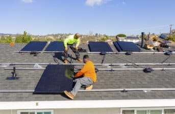 California Cuts Payments to New Rooftop Solar Customers