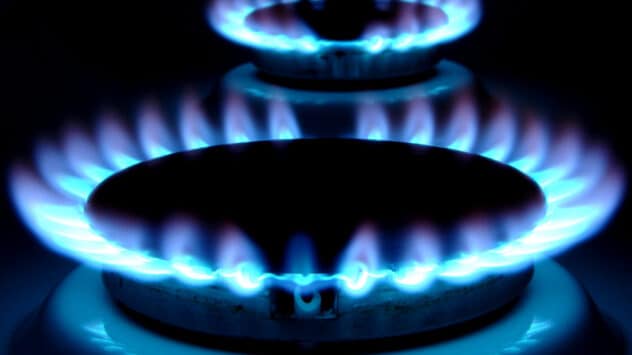 Democrats Call for Stronger Oversight of Gas Stove Pollution