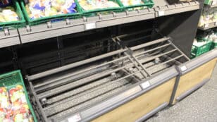 Fruit and Vegetable Shortage in UK Leads Supermarkets to Ration