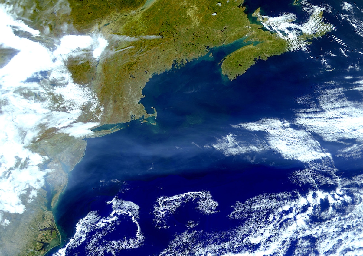 Satellite image of the Gulf Stream taken in 2000 using LANDSAT data