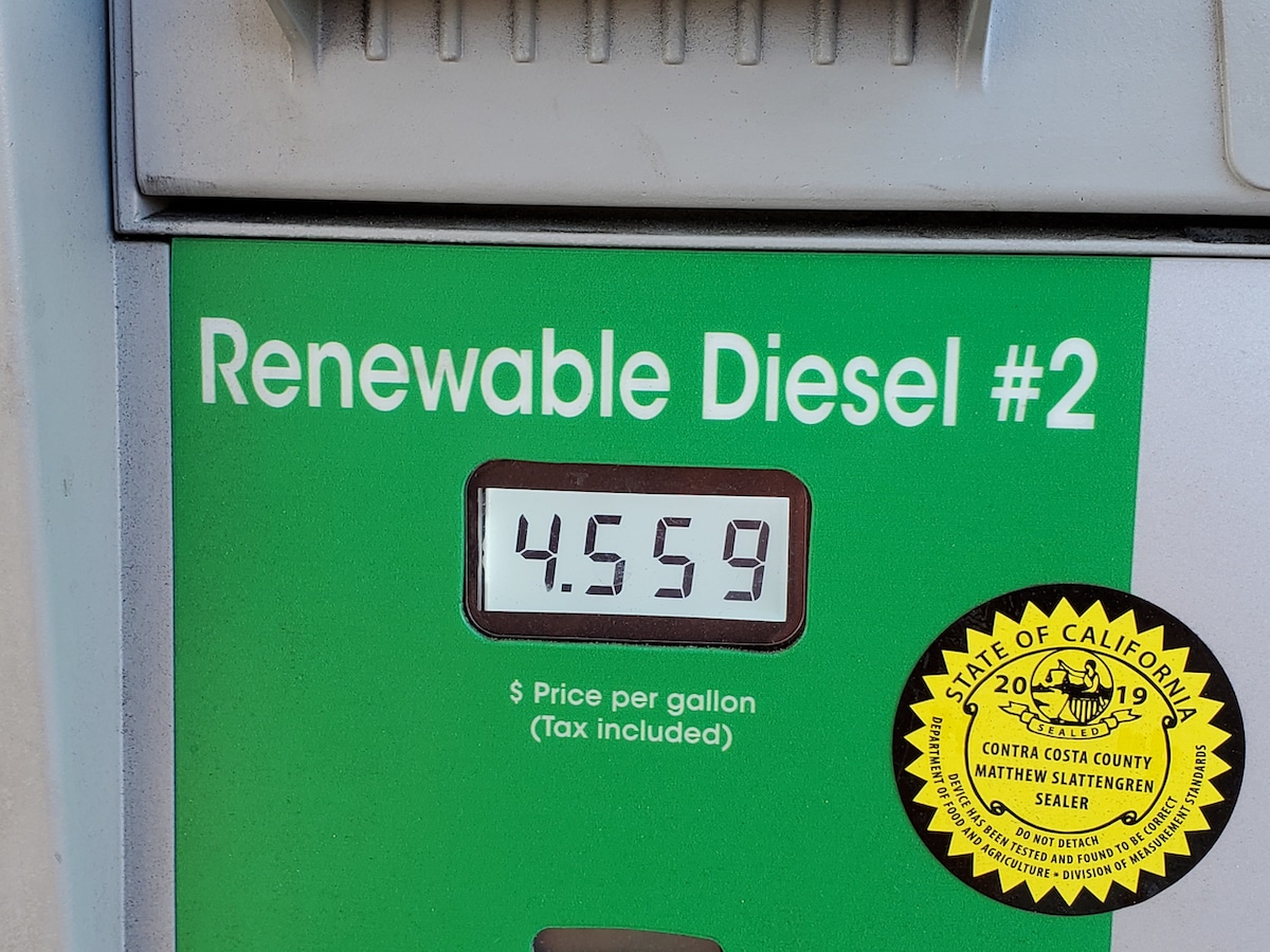 Biomass based renewable diesel fuel sold at a 76 gas station in California