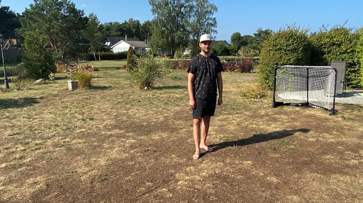 Marcus Norström, winner of Gotland’s Ugliest Lawn 2022 competition