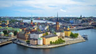 Stockholm to Ban Gas, Diesel Cars From City Center
