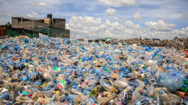 Plastic Pollution and Global Heating Caught in ‘Vicious Circle,’ Study Finds