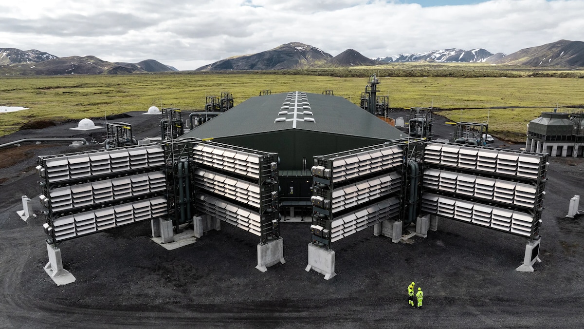 photo of World’s Largest CO2 Removal Plant Opens in Iceland image